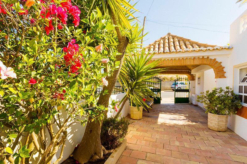 Vila Channa - Adults Only Villa Albufeira Exterior photo